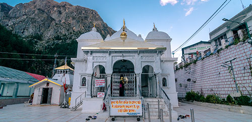img/Gangotri-Temple.jpg